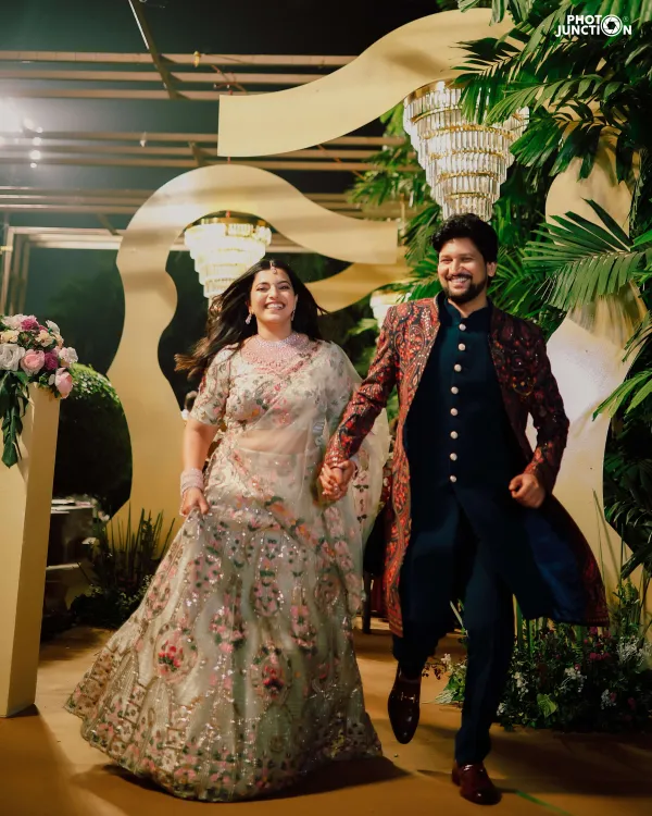 Divya & Anamik