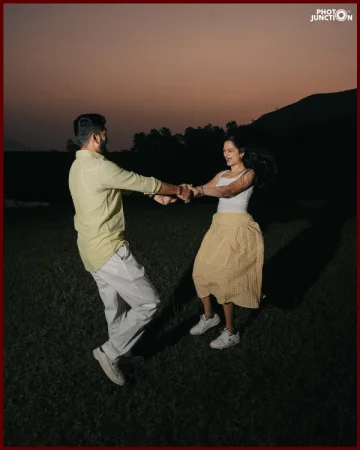 Love in the Wild photo 2