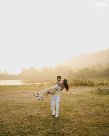 Love in the Wild photo 15