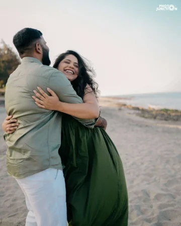 Love on Beach photo 5